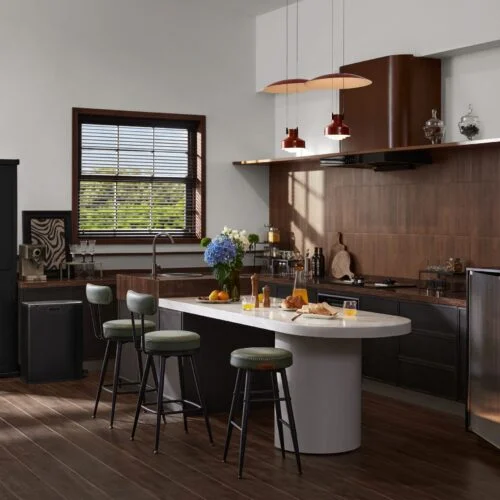 Kitchen & Dining